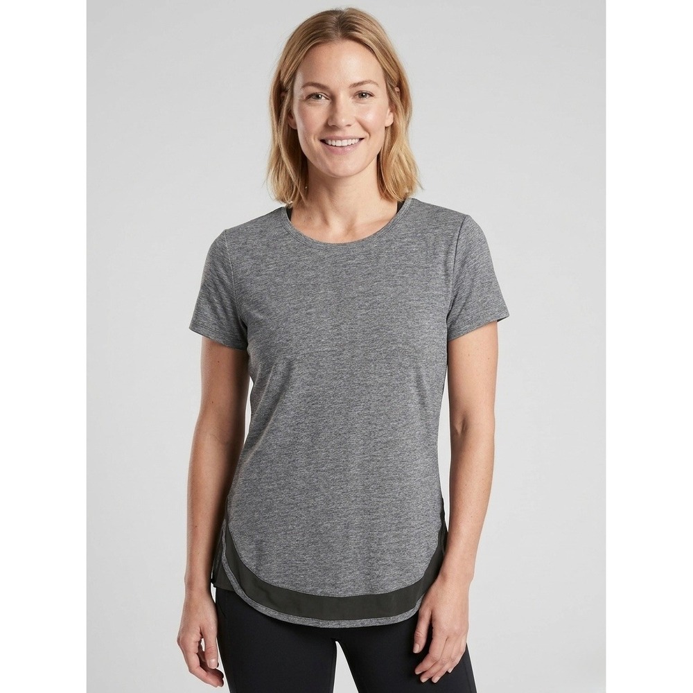 Athleta Essence Mesh Trim Tee Heathered Grey Short Sleeve Workout Top M 405678